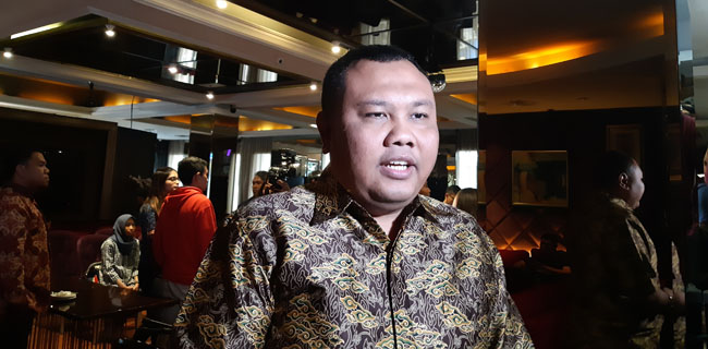 Jangan Cuma Nyinyirin Anies, Beranikah PSI Kritik Jokowi?