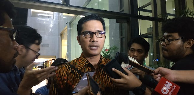 Istri Eks Bupati Lampung Utara Dikorek KPK Soal Pengelolaan APBD