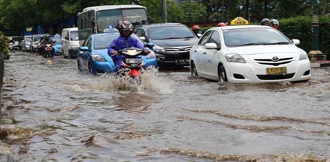 Fraksi PKS Minta Tim PLN Terus Siaga Selama Banjir