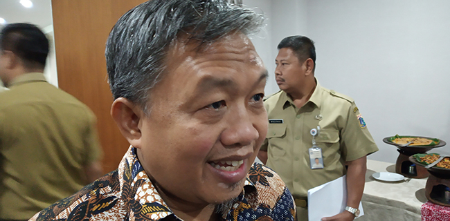 Dewi Tanjung Cs Tuntut Gubernur Turun, PKS: Kenapa Syiriknya Cuma Ke Anies?