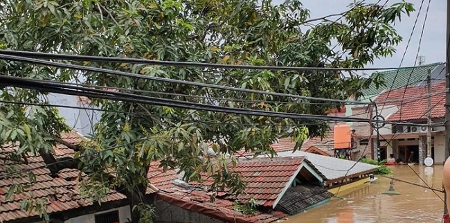9 Orang Tewas Saat Banjir Di Kota Bekasi, Ini Identitasnya