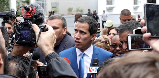 Pemblokiran Picu Dua Parlemen Yang Berebut Legitimasi Di Venezuela