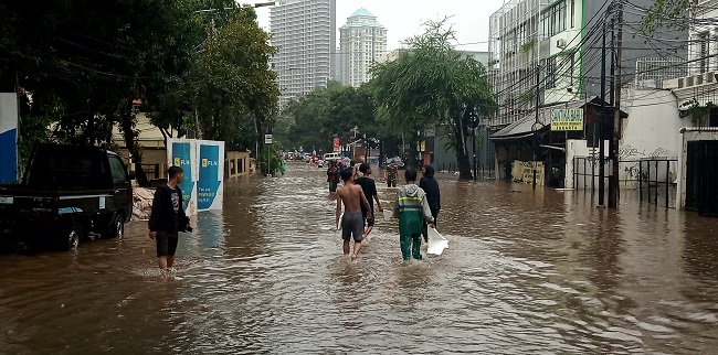 Hanya Tersisa Satu Titik Banjir Di Jakarta Yang Belum Surut