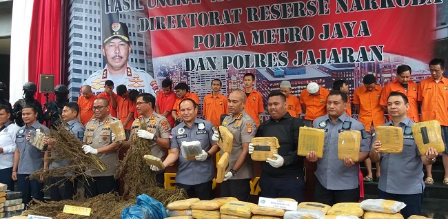 Operasi 2 Bulan, Polda Metro Jaya Gagalkan Peredaran 1,3 Ton Ganja