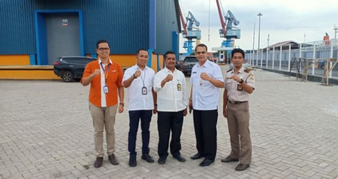 Kepala Barantan Kementan Cek Kesiapan Gudang CFS Pelabuhan Panjang
