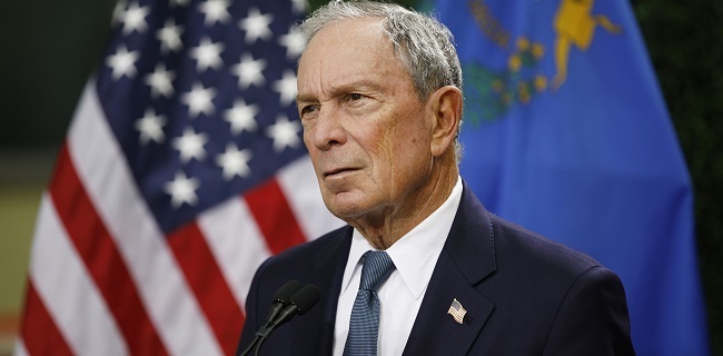 Prioritas Utama Bloomberg Menyingkirkan Trump Dari Istana