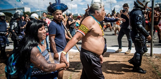 Pemerintah Brasil Akan Eksplorasi Amazon, Suku-suku Pribumi Brasil Berkumpul Siapkan Penolakan