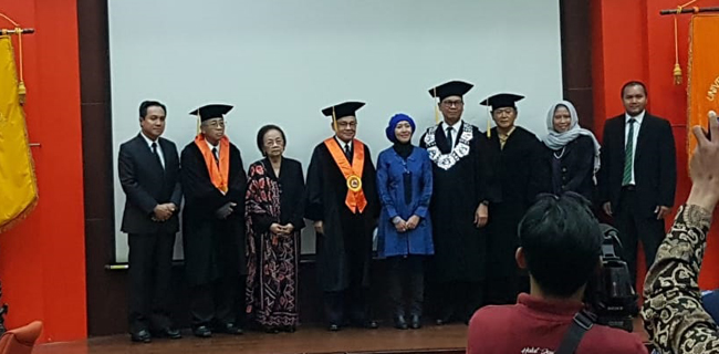 Disertasi Wasekjen PAN Yang Kritisi Kebijakan Megawati Diganjar Predikat Cum Laude