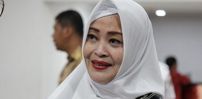 Ribut Soal Anies Dan Risma, Senator Jakarta: Kenapa Dibanding-bandingkan?