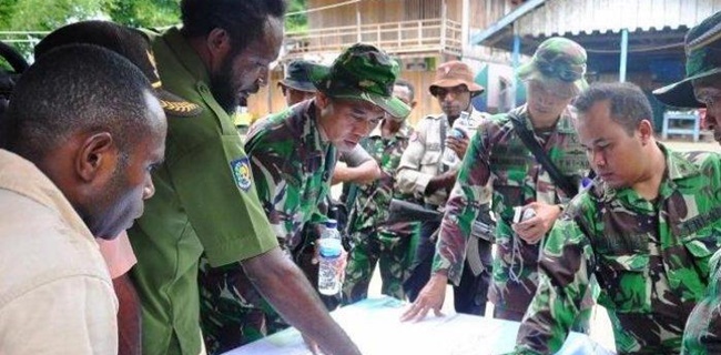 Pos TNI Kenyam Diduga Ditembaki KKSB, Satu Tewas