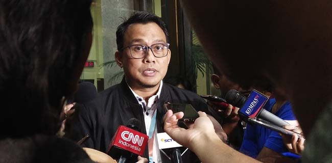 Advokat DPP PDIP Dikonfrontir Dengan Wahyu Setiawan, KPK Dalami Proses PAW Riezky Aprilia