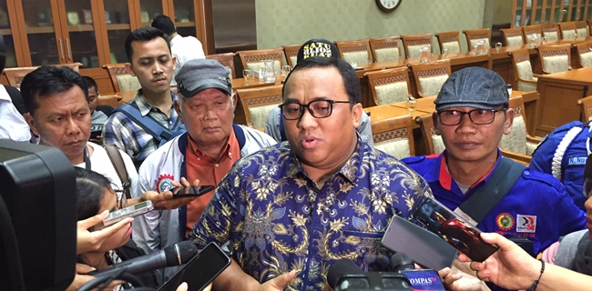 Diterima DPR, Ini Keluh Kesah Buruh Soal RUU 'Cilaka'