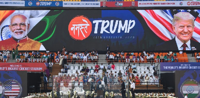 Sambut Kedatangan Trump Di India, Modi: Tamu Seperti Tuhan