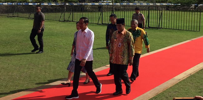 Kelakar Paman Birin Di Hadapan Jokowi, Minta Ibukota Baru Pindah Ke Kalimantan Selatan