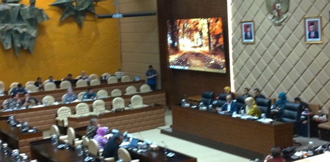 Undang Pakar, Komisi V DPR Bahas Pengurusan SIM, STNK Dan BPKB