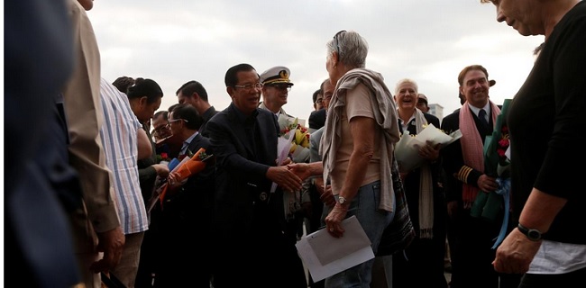 PM Kamboja Sambut Penumpang Kapal Pesiar Yang Ditolak Lima Negara