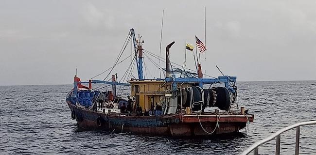 KKP Tangkap Kapal Berbendera Malaysia Di Selat Malaka
