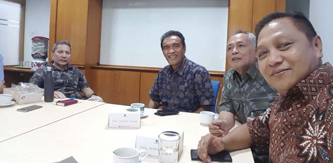 Sri Mulyani Mules Dengar Janji Jokowi, Adhie Massardi: Kalau Tidak Setuju Mundur!