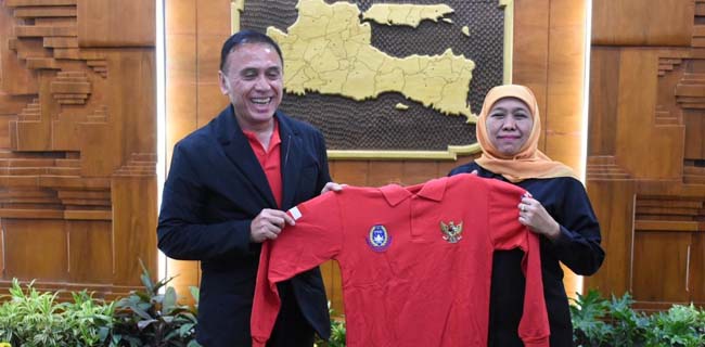 Jelang <i>Kick Off</i> Piala Gubernur Jatim, Khofifah: Loyalitas Ke Klub Harus Konstruktif