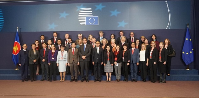 UE Sanggup Bantu Tangani Virus Corona, ASEAN Pun Siap Dukung Keamanan Kawasan