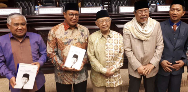 Cerita Din Syamsuddin Soal Gus Sholah: Sang Kiai Pergi Saat Umat Membutuhkan