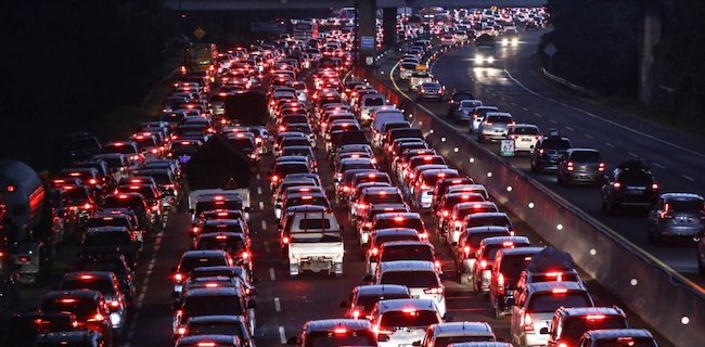 Wakil Ketua DPRD DKI: Indeks Kemacetan Turun Karena Program Gubernur Anies