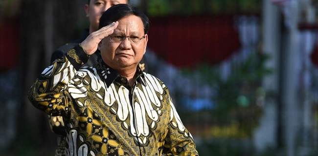 Ajak Masyarakat Terapkan Isolasi Diri, Prabowo: Negara Tidak Mau Otoriter