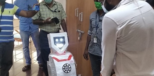 Bantu Petugas Medis, India Gunakan Robot Humanoid Untuk Rawat Pasien Corona