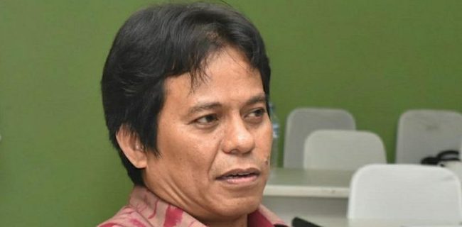 Rektor ITB Ahmad Dahlan: Rakyat Butuh Makan, Bukan Darurat Sipil<i>!</i>