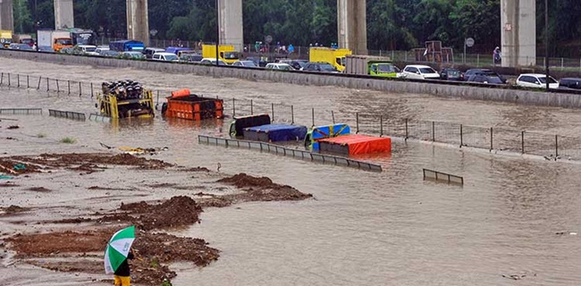 Pansus Banjir Jakarta Juga Akan Panggil Ahok