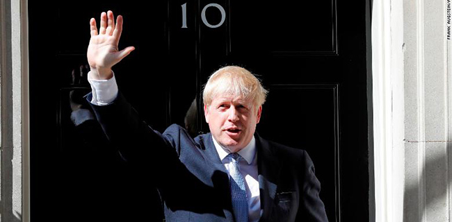 Isolasi Diri, PM Boris Johnson Akan Surati Semua Warga Inggris Untuk Minta Tetap Tinggal Di Rumah