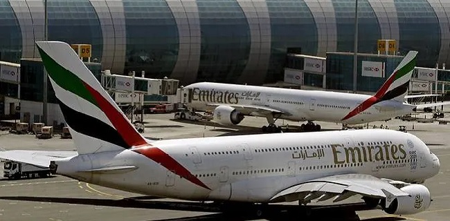 Virus Corona Bikin Merana, Emirates Stop Sementara Penerbangan Penumpang