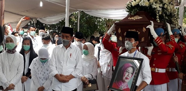 SBY Apresiasi Pemakaman Ibunda Jokowi Digelar Tertutup Untuk Umum