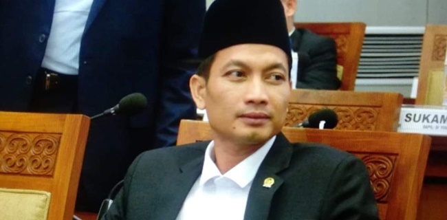 Diapresiasi DPR, Kebijakan Ganjar Liburkan Sekolah Bukti Pemprov Jateng Peka Dengan Kesehatan Warga