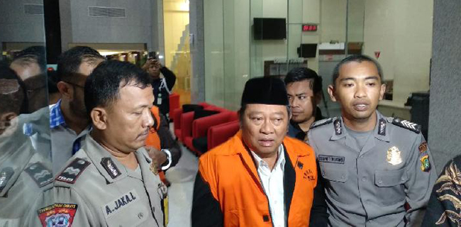 Suap Infrastruktur Sidoarjo, KPK Panggil Dua Saksi Untuk Tersangka Bupati Saiful Ilah