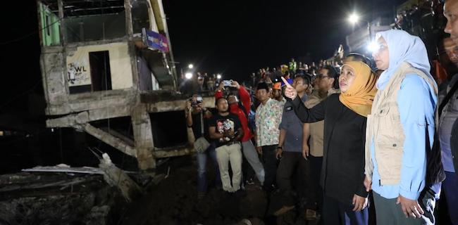 Gubernur Khofifah Gerak Cepat Tangani Jalan Ambles Di Jember