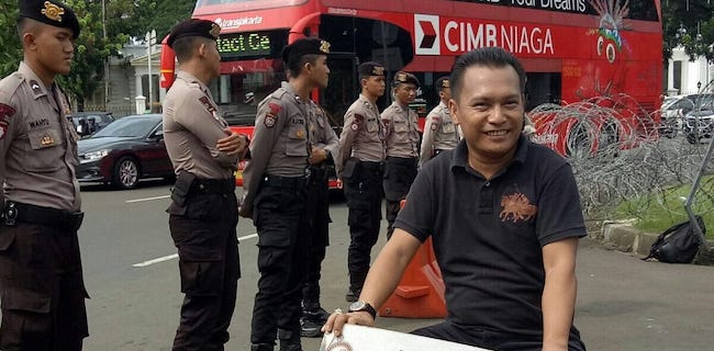 Iwan Sumule: Belva Dan Taufan Sudah Mundur, Presiden Masih <i>Ora Mudeng</i> Pangkalnya Di Mana?