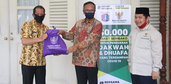 Baznas DKI Jakarta Berikan Bantuan BLT Untuk Khotib Dan Ulama Senilai Rp 5,3 Miliar