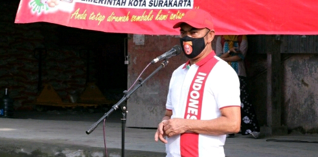 Jokowi Tak Larang Masyarakat Mudik, Walikota Solo: <i>Mumet</i> Aku