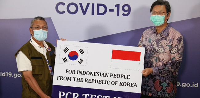 Buktikan Komitmen, Korea Selatan Serahkan Bantuan PCR Berkapasitas 32.200 Tes Kepada Indonesia