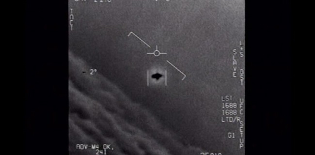 Pentagon Rilis Tiga Video Rekaman UFO, Begini Penampakannya