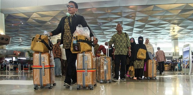 Ratusan Ribu Jemaah Umrah Batal Berangkat, Pemerintah Harus Belajar Dari Kasus First Travel