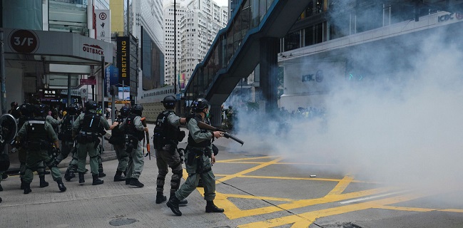Gas Air Mata Warnai Unjuk Rasa Penolakan UU Keamanan Nasional Di Hong Kong