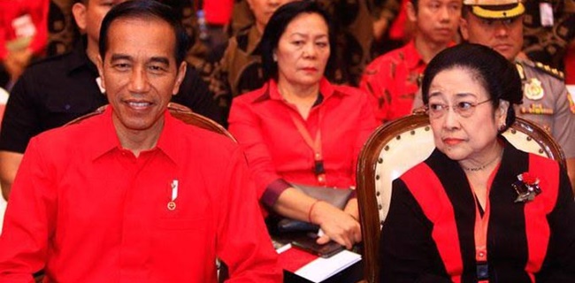 Pajang Foto Mega Dan Jokowi, Natalius Pigai: Hanya Empat Kader PDIP Yang Bagus, Lainnya Abal-abal