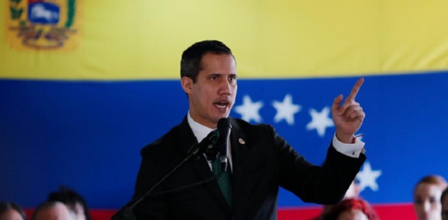 Manfaatkan Pengiriman Bahan Bakar Dari Iran, Oposisi Venezuela Cari Panggung Untuk Sudutkan Maduro