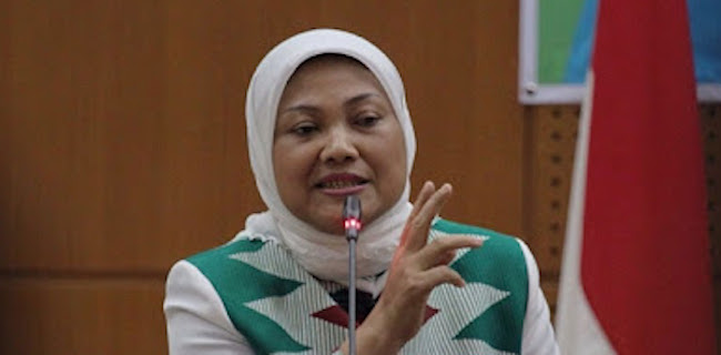 Edaran Menteri Ida Fauziyah Dianggap Tidak Pro Kaum Buruh
