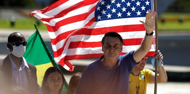 Kasus Covid-19 Di Brasil Tembus 100 Ribu, Presiden Bolsonaro Ikut Turun Ke Jalan Protes Aturan Karantina Dan Jarak Sosial