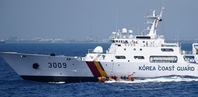 Kemlu Minta Bantuan Coast Guard Korea Untuk Investigasi Pelarungan Tiga Jasad ABK WNI Oleh Kapal Ikan China