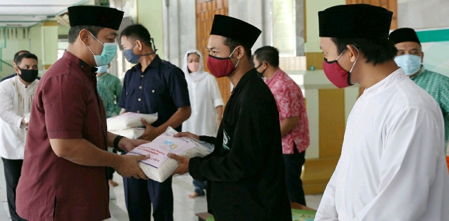 Perpanjang PKM, Wali Kota Semarang Pastikan Bantuan Terus Mengalir