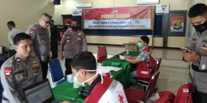 Korps Brimob Lampung Peringati HUT Bhayangkara Dengan Donor Darah